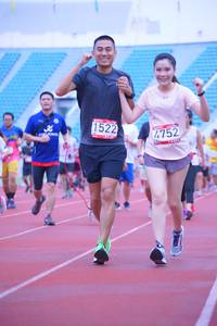 BIB: 1522, 4752
                            <button type="button" onclick="openModal(5955927)" class="btn btn-primary btn-sm float-right btn-popup" data-toggle="modal" data-target=".modal-high-quality">
                        <i class="fas fa-shopping-cart"></i> Add to Cart
                    </button>
                                            <button type="button" onclick="isThisMe(5955927, true)" class="btn btn-success btn-sm float-right btn-popup btn-isme hidden" data-toggle="tooltip" data-placement="bottom" title="นี่คือรูปของคุณใช่ไหม คลิกที่นี่เพื่อเอาเข้าอัลบั้ม">
                        <i class="fas fa-plus"></i> Add to album
                    </button>
                    <button type="button" onclick="isThisMe(5955927, false)" class="btn btn-warning btn-sm float-right btn-popup btn-isnotme hidden">
                        <i class="fas fa-ban"></i> Remove from album
                    </button>