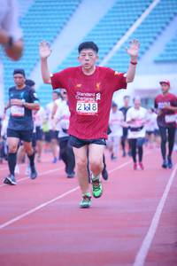 BIB: 118
                            <button type="button" onclick="openModal(5956758)" class="btn btn-primary btn-sm float-right btn-popup" data-toggle="modal" data-target=".modal-high-quality">
                        <i class="fas fa-shopping-cart"></i> Add to Cart
                    </button>
                                            <button type="button" onclick="isThisMe(5956758, true)" class="btn btn-success btn-sm float-right btn-popup btn-isme hidden" data-toggle="tooltip" data-placement="bottom" title="นี่คือรูปของคุณใช่ไหม คลิกที่นี่เพื่อเอาเข้าอัลบั้ม">
                        <i class="fas fa-plus"></i> Add to album
                    </button>
                    <button type="button" onclick="isThisMe(5956758, false)" class="btn btn-warning btn-sm float-right btn-popup btn-isnotme hidden">
                        <i class="fas fa-ban"></i> Remove from album
                    </button>