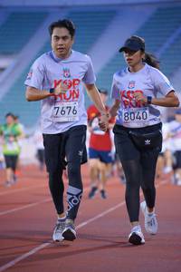 BIB: 7676, 8040
                            <button type="button" onclick="openModal(5948995)" class="btn btn-primary btn-sm float-right btn-popup" data-toggle="modal" data-target=".modal-high-quality">
                        <i class="fas fa-shopping-cart"></i> Add to Cart
                    </button>
                                            <button type="button" onclick="isThisMe(5948995, true)" class="btn btn-success btn-sm float-right btn-popup btn-isme hidden" data-toggle="tooltip" data-placement="bottom" title="นี่คือรูปของคุณใช่ไหม คลิกที่นี่เพื่อเอาเข้าอัลบั้ม">
                        <i class="fas fa-plus"></i> Add to album
                    </button>
                    <button type="button" onclick="isThisMe(5948995, false)" class="btn btn-warning btn-sm float-right btn-popup btn-isnotme hidden">
                        <i class="fas fa-ban"></i> Remove from album
                    </button>