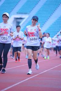 BIB: 6686, 201, 7353
                            <button type="button" onclick="openModal(5958589)" class="btn btn-primary btn-sm float-right btn-popup" data-toggle="modal" data-target=".modal-high-quality">
                        <i class="fas fa-shopping-cart"></i> Add to Cart
                    </button>
                                            <button type="button" onclick="isThisMe(5958589, true)" class="btn btn-success btn-sm float-right btn-popup btn-isme hidden" data-toggle="tooltip" data-placement="bottom" title="นี่คือรูปของคุณใช่ไหม คลิกที่นี่เพื่อเอาเข้าอัลบั้ม">
                        <i class="fas fa-plus"></i> Add to album
                    </button>
                    <button type="button" onclick="isThisMe(5958589, false)" class="btn btn-warning btn-sm float-right btn-popup btn-isnotme hidden">
                        <i class="fas fa-ban"></i> Remove from album
                    </button>