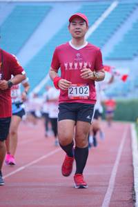 BIB: 2102
                            <button type="button" onclick="openModal(5964118)" class="btn btn-primary btn-sm float-right btn-popup" data-toggle="modal" data-target=".modal-high-quality">
                        <i class="fas fa-shopping-cart"></i> Add to Cart
                    </button>
                                            <button type="button" onclick="isThisMe(5964118, true)" class="btn btn-success btn-sm float-right btn-popup btn-isme hidden" data-toggle="tooltip" data-placement="bottom" title="นี่คือรูปของคุณใช่ไหม คลิกที่นี่เพื่อเอาเข้าอัลบั้ม">
                        <i class="fas fa-plus"></i> Add to album
                    </button>
                    <button type="button" onclick="isThisMe(5964118, false)" class="btn btn-warning btn-sm float-right btn-popup btn-isnotme hidden">
                        <i class="fas fa-ban"></i> Remove from album
                    </button>