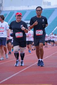 BIB: 927, 1541, 3352
                            <button type="button" onclick="openModal(5965364)" class="btn btn-primary btn-sm float-right btn-popup" data-toggle="modal" data-target=".modal-high-quality">
                        <i class="fas fa-shopping-cart"></i> Add to Cart
                    </button>
                                            <button type="button" onclick="isThisMe(5965364, true)" class="btn btn-success btn-sm float-right btn-popup btn-isme hidden" data-toggle="tooltip" data-placement="bottom" title="นี่คือรูปของคุณใช่ไหม คลิกที่นี่เพื่อเอาเข้าอัลบั้ม">
                        <i class="fas fa-plus"></i> Add to album
                    </button>
                    <button type="button" onclick="isThisMe(5965364, false)" class="btn btn-warning btn-sm float-right btn-popup btn-isnotme hidden">
                        <i class="fas fa-ban"></i> Remove from album
                    </button>