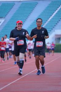 BIB: 3352, 1541
                            <button type="button" onclick="openModal(5965345)" class="btn btn-primary btn-sm float-right btn-popup" data-toggle="modal" data-target=".modal-high-quality">
                        <i class="fas fa-shopping-cart"></i> Add to Cart
                    </button>
                                            <button type="button" onclick="isThisMe(5965345, true)" class="btn btn-success btn-sm float-right btn-popup btn-isme hidden" data-toggle="tooltip" data-placement="bottom" title="นี่คือรูปของคุณใช่ไหม คลิกที่นี่เพื่อเอาเข้าอัลบั้ม">
                        <i class="fas fa-plus"></i> Add to album
                    </button>
                    <button type="button" onclick="isThisMe(5965345, false)" class="btn btn-warning btn-sm float-right btn-popup btn-isnotme hidden">
                        <i class="fas fa-ban"></i> Remove from album
                    </button>