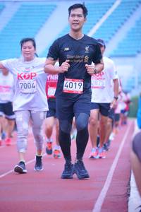 BIB: 7004, 4019, 2875
                            <button type="button" onclick="openModal(5956954)" class="btn btn-primary btn-sm float-right btn-popup" data-toggle="modal" data-target=".modal-high-quality">
                        <i class="fas fa-shopping-cart"></i> Add to Cart
                    </button>
                                            <button type="button" onclick="isThisMe(5956954, true)" class="btn btn-success btn-sm float-right btn-popup btn-isme hidden" data-toggle="tooltip" data-placement="bottom" title="นี่คือรูปของคุณใช่ไหม คลิกที่นี่เพื่อเอาเข้าอัลบั้ม">
                        <i class="fas fa-plus"></i> Add to album
                    </button>
                    <button type="button" onclick="isThisMe(5956954, false)" class="btn btn-warning btn-sm float-right btn-popup btn-isnotme hidden">
                        <i class="fas fa-ban"></i> Remove from album
                    </button>