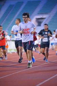 BIB: 3951, 6950
                            <button type="button" onclick="openModal(5949901)" class="btn btn-primary btn-sm float-right btn-popup" data-toggle="modal" data-target=".modal-high-quality">
                        <i class="fas fa-shopping-cart"></i> Add to Cart
                    </button>
                                            <button type="button" onclick="isThisMe(5949901, true)" class="btn btn-success btn-sm float-right btn-popup btn-isme hidden" data-toggle="tooltip" data-placement="bottom" title="นี่คือรูปของคุณใช่ไหม คลิกที่นี่เพื่อเอาเข้าอัลบั้ม">
                        <i class="fas fa-plus"></i> Add to album
                    </button>
                    <button type="button" onclick="isThisMe(5949901, false)" class="btn btn-warning btn-sm float-right btn-popup btn-isnotme hidden">
                        <i class="fas fa-ban"></i> Remove from album
                    </button>