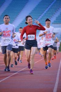 BIB: 201, 6532, 6715, 4112
                            <button type="button" onclick="openModal(5951401)" class="btn btn-primary btn-sm float-right btn-popup" data-toggle="modal" data-target=".modal-high-quality">
                        <i class="fas fa-shopping-cart"></i> Add to Cart
                    </button>
                                            <button type="button" onclick="isThisMe(5951401, true)" class="btn btn-success btn-sm float-right btn-popup btn-isme hidden" data-toggle="tooltip" data-placement="bottom" title="นี่คือรูปของคุณใช่ไหม คลิกที่นี่เพื่อเอาเข้าอัลบั้ม">
                        <i class="fas fa-plus"></i> Add to album
                    </button>
                    <button type="button" onclick="isThisMe(5951401, false)" class="btn btn-warning btn-sm float-right btn-popup btn-isnotme hidden">
                        <i class="fas fa-ban"></i> Remove from album
                    </button>