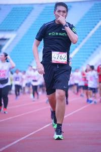 BIB: 4762
                            <button type="button" onclick="openModal(5956122)" class="btn btn-primary btn-sm float-right btn-popup" data-toggle="modal" data-target=".modal-high-quality">
                        <i class="fas fa-shopping-cart"></i> Add to Cart
                    </button>
                                            <button type="button" onclick="isThisMe(5956122, true)" class="btn btn-success btn-sm float-right btn-popup btn-isme hidden" data-toggle="tooltip" data-placement="bottom" title="นี่คือรูปของคุณใช่ไหม คลิกที่นี่เพื่อเอาเข้าอัลบั้ม">
                        <i class="fas fa-plus"></i> Add to album
                    </button>
                    <button type="button" onclick="isThisMe(5956122, false)" class="btn btn-warning btn-sm float-right btn-popup btn-isnotme hidden">
                        <i class="fas fa-ban"></i> Remove from album
                    </button>