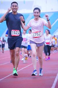 BIB: 1522, 4752
                            <button type="button" onclick="openModal(5955936)" class="btn btn-primary btn-sm float-right btn-popup" data-toggle="modal" data-target=".modal-high-quality">
                        <i class="fas fa-shopping-cart"></i> Add to Cart
                    </button>
                                            <button type="button" onclick="isThisMe(5955936, true)" class="btn btn-success btn-sm float-right btn-popup btn-isme hidden" data-toggle="tooltip" data-placement="bottom" title="นี่คือรูปของคุณใช่ไหม คลิกที่นี่เพื่อเอาเข้าอัลบั้ม">
                        <i class="fas fa-plus"></i> Add to album
                    </button>
                    <button type="button" onclick="isThisMe(5955936, false)" class="btn btn-warning btn-sm float-right btn-popup btn-isnotme hidden">
                        <i class="fas fa-ban"></i> Remove from album
                    </button>