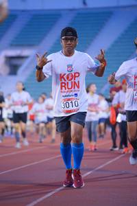 BIB: 2019, 3010
                            <button type="button" onclick="openModal(5952062)" class="btn btn-primary btn-sm float-right btn-popup" data-toggle="modal" data-target=".modal-high-quality">
                        <i class="fas fa-shopping-cart"></i> Add to Cart
                    </button>
                                            <button type="button" onclick="isThisMe(5952062, true)" class="btn btn-success btn-sm float-right btn-popup btn-isme hidden" data-toggle="tooltip" data-placement="bottom" title="นี่คือรูปของคุณใช่ไหม คลิกที่นี่เพื่อเอาเข้าอัลบั้ม">
                        <i class="fas fa-plus"></i> Add to album
                    </button>
                    <button type="button" onclick="isThisMe(5952062, false)" class="btn btn-warning btn-sm float-right btn-popup btn-isnotme hidden">
                        <i class="fas fa-ban"></i> Remove from album
                    </button>