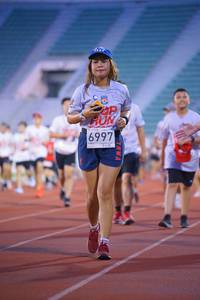 BIB: 6997
                            <button type="button" onclick="openModal(5948673)" class="btn btn-primary btn-sm float-right btn-popup" data-toggle="modal" data-target=".modal-high-quality">
                        <i class="fas fa-shopping-cart"></i> Add to Cart
                    </button>
                                            <button type="button" onclick="isThisMe(5948673, true)" class="btn btn-success btn-sm float-right btn-popup btn-isme hidden" data-toggle="tooltip" data-placement="bottom" title="นี่คือรูปของคุณใช่ไหม คลิกที่นี่เพื่อเอาเข้าอัลบั้ม">
                        <i class="fas fa-plus"></i> Add to album
                    </button>
                    <button type="button" onclick="isThisMe(5948673, false)" class="btn btn-warning btn-sm float-right btn-popup btn-isnotme hidden">
                        <i class="fas fa-ban"></i> Remove from album
                    </button>