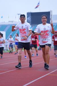 BIB: 2019, 4591
                            <button type="button" onclick="openModal(5965055)" class="btn btn-primary btn-sm float-right btn-popup" data-toggle="modal" data-target=".modal-high-quality">
                        <i class="fas fa-shopping-cart"></i> Add to Cart
                    </button>
                                            <button type="button" onclick="isThisMe(5965055, true)" class="btn btn-success btn-sm float-right btn-popup btn-isme hidden" data-toggle="tooltip" data-placement="bottom" title="นี่คือรูปของคุณใช่ไหม คลิกที่นี่เพื่อเอาเข้าอัลบั้ม">
                        <i class="fas fa-plus"></i> Add to album
                    </button>
                    <button type="button" onclick="isThisMe(5965055, false)" class="btn btn-warning btn-sm float-right btn-popup btn-isnotme hidden">
                        <i class="fas fa-ban"></i> Remove from album
                    </button>