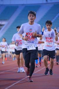 BIB: 5289, 8953, 6314
                            <button type="button" onclick="openModal(5951998)" class="btn btn-primary btn-sm float-right btn-popup" data-toggle="modal" data-target=".modal-high-quality">
                        <i class="fas fa-shopping-cart"></i> Add to Cart
                    </button>
                                            <button type="button" onclick="isThisMe(5951998, true)" class="btn btn-success btn-sm float-right btn-popup btn-isme hidden" data-toggle="tooltip" data-placement="bottom" title="นี่คือรูปของคุณใช่ไหม คลิกที่นี่เพื่อเอาเข้าอัลบั้ม">
                        <i class="fas fa-plus"></i> Add to album
                    </button>
                    <button type="button" onclick="isThisMe(5951998, false)" class="btn btn-warning btn-sm float-right btn-popup btn-isnotme hidden">
                        <i class="fas fa-ban"></i> Remove from album
                    </button>