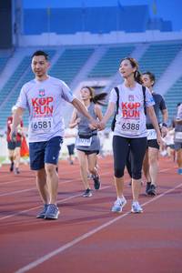 BIB: 6581, 6388, 098
                            <button type="button" onclick="openModal(5950934)" class="btn btn-primary btn-sm float-right btn-popup" data-toggle="modal" data-target=".modal-high-quality">
                        <i class="fas fa-shopping-cart"></i> Add to Cart
                    </button>
                                            <button type="button" onclick="isThisMe(5950934, true)" class="btn btn-success btn-sm float-right btn-popup btn-isme hidden" data-toggle="tooltip" data-placement="bottom" title="นี่คือรูปของคุณใช่ไหม คลิกที่นี่เพื่อเอาเข้าอัลบั้ม">
                        <i class="fas fa-plus"></i> Add to album
                    </button>
                    <button type="button" onclick="isThisMe(5950934, false)" class="btn btn-warning btn-sm float-right btn-popup btn-isnotme hidden">
                        <i class="fas fa-ban"></i> Remove from album
                    </button>