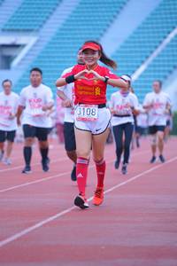 BIB: 3108
                            <button type="button" onclick="openModal(5963247)" class="btn btn-primary btn-sm float-right btn-popup" data-toggle="modal" data-target=".modal-high-quality">
                        <i class="fas fa-shopping-cart"></i> Add to Cart
                    </button>
                                            <button type="button" onclick="isThisMe(5963247, true)" class="btn btn-success btn-sm float-right btn-popup btn-isme hidden" data-toggle="tooltip" data-placement="bottom" title="นี่คือรูปของคุณใช่ไหม คลิกที่นี่เพื่อเอาเข้าอัลบั้ม">
                        <i class="fas fa-plus"></i> Add to album
                    </button>
                    <button type="button" onclick="isThisMe(5963247, false)" class="btn btn-warning btn-sm float-right btn-popup btn-isnotme hidden">
                        <i class="fas fa-ban"></i> Remove from album
                    </button>