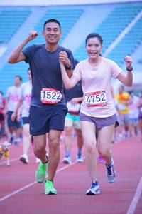 BIB: 1522, 4752
                            <button type="button" onclick="openModal(5955928)" class="btn btn-primary btn-sm float-right btn-popup" data-toggle="modal" data-target=".modal-high-quality">
                        <i class="fas fa-shopping-cart"></i> Add to Cart
                    </button>
                                            <button type="button" onclick="isThisMe(5955928, true)" class="btn btn-success btn-sm float-right btn-popup btn-isme hidden" data-toggle="tooltip" data-placement="bottom" title="นี่คือรูปของคุณใช่ไหม คลิกที่นี่เพื่อเอาเข้าอัลบั้ม">
                        <i class="fas fa-plus"></i> Add to album
                    </button>
                    <button type="button" onclick="isThisMe(5955928, false)" class="btn btn-warning btn-sm float-right btn-popup btn-isnotme hidden">
                        <i class="fas fa-ban"></i> Remove from album
                    </button>