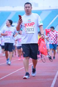 BIB: 7072, 1399
                            <button type="button" onclick="openModal(5959585)" class="btn btn-primary btn-sm float-right btn-popup" data-toggle="modal" data-target=".modal-high-quality">
                        <i class="fas fa-shopping-cart"></i> Add to Cart
                    </button>
                                            <button type="button" onclick="isThisMe(5959585, true)" class="btn btn-success btn-sm float-right btn-popup btn-isme hidden" data-toggle="tooltip" data-placement="bottom" title="นี่คือรูปของคุณใช่ไหม คลิกที่นี่เพื่อเอาเข้าอัลบั้ม">
                        <i class="fas fa-plus"></i> Add to album
                    </button>
                    <button type="button" onclick="isThisMe(5959585, false)" class="btn btn-warning btn-sm float-right btn-popup btn-isnotme hidden">
                        <i class="fas fa-ban"></i> Remove from album
                    </button>