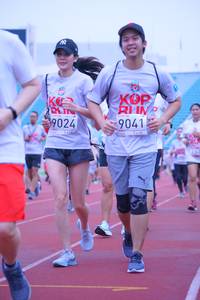 BIB: 9041, 9024
                            <button type="button" onclick="openModal(5955215)" class="btn btn-primary btn-sm float-right btn-popup" data-toggle="modal" data-target=".modal-high-quality">
                        <i class="fas fa-shopping-cart"></i> Add to Cart
                    </button>
                                            <button type="button" onclick="isThisMe(5955215, true)" class="btn btn-success btn-sm float-right btn-popup btn-isme hidden" data-toggle="tooltip" data-placement="bottom" title="นี่คือรูปของคุณใช่ไหม คลิกที่นี่เพื่อเอาเข้าอัลบั้ม">
                        <i class="fas fa-plus"></i> Add to album
                    </button>
                    <button type="button" onclick="isThisMe(5955215, false)" class="btn btn-warning btn-sm float-right btn-popup btn-isnotme hidden">
                        <i class="fas fa-ban"></i> Remove from album
                    </button>