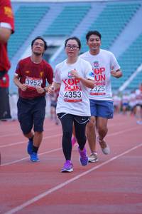 BIB: 3952, 2325, 4353
                            <button type="button" onclick="openModal(5964798)" class="btn btn-primary btn-sm float-right btn-popup" data-toggle="modal" data-target=".modal-high-quality">
                        <i class="fas fa-shopping-cart"></i> Add to Cart
                    </button>
                                            <button type="button" onclick="isThisMe(5964798, true)" class="btn btn-success btn-sm float-right btn-popup btn-isme hidden" data-toggle="tooltip" data-placement="bottom" title="นี่คือรูปของคุณใช่ไหม คลิกที่นี่เพื่อเอาเข้าอัลบั้ม">
                        <i class="fas fa-plus"></i> Add to album
                    </button>
                    <button type="button" onclick="isThisMe(5964798, false)" class="btn btn-warning btn-sm float-right btn-popup btn-isnotme hidden">
                        <i class="fas fa-ban"></i> Remove from album
                    </button>