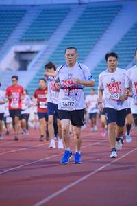 BIB: 2589, 8682
                            <button type="button" onclick="openModal(5952721)" class="btn btn-primary btn-sm float-right btn-popup" data-toggle="modal" data-target=".modal-high-quality">
                        <i class="fas fa-shopping-cart"></i> Add to Cart
                    </button>
                                            <button type="button" onclick="isThisMe(5952721, true)" class="btn btn-success btn-sm float-right btn-popup btn-isme hidden" data-toggle="tooltip" data-placement="bottom" title="นี่คือรูปของคุณใช่ไหม คลิกที่นี่เพื่อเอาเข้าอัลบั้ม">
                        <i class="fas fa-plus"></i> Add to album
                    </button>
                    <button type="button" onclick="isThisMe(5952721, false)" class="btn btn-warning btn-sm float-right btn-popup btn-isnotme hidden">
                        <i class="fas fa-ban"></i> Remove from album
                    </button>