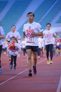 BIB: 1761, 370
                            <button type="button" onclick="openModal(5953222)" class="btn btn-primary btn-sm float-right btn-popup" data-toggle="modal" data-target=".modal-high-quality">
                        <i class="fas fa-shopping-cart"></i> Add to Cart
                    </button>
                                            <button type="button" onclick="isThisMe(5953222, true)" class="btn btn-success btn-sm float-right btn-popup btn-isme hidden" data-toggle="tooltip" data-placement="bottom" title="นี่คือรูปของคุณใช่ไหม คลิกที่นี่เพื่อเอาเข้าอัลบั้ม">
                        <i class="fas fa-plus"></i> Add to album
                    </button>
                    <button type="button" onclick="isThisMe(5953222, false)" class="btn btn-warning btn-sm float-right btn-popup btn-isnotme hidden">
                        <i class="fas fa-ban"></i> Remove from album
                    </button>