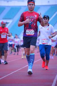 BIB: 4223, 430, 2413
                            <button type="button" onclick="openModal(5954805)" class="btn btn-primary btn-sm float-right btn-popup" data-toggle="modal" data-target=".modal-high-quality">
                        <i class="fas fa-shopping-cart"></i> Add to Cart
                    </button>
                                            <button type="button" onclick="isThisMe(5954805, true)" class="btn btn-success btn-sm float-right btn-popup btn-isme hidden" data-toggle="tooltip" data-placement="bottom" title="นี่คือรูปของคุณใช่ไหม คลิกที่นี่เพื่อเอาเข้าอัลบั้ม">
                        <i class="fas fa-plus"></i> Add to album
                    </button>
                    <button type="button" onclick="isThisMe(5954805, false)" class="btn btn-warning btn-sm float-right btn-popup btn-isnotme hidden">
                        <i class="fas fa-ban"></i> Remove from album
                    </button>