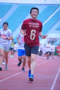 BIB: 6439, 
                            <button type="button" onclick="openModal(5958812)" class="btn btn-primary btn-sm float-right btn-popup" data-toggle="modal" data-target=".modal-high-quality">
                        <i class="fas fa-shopping-cart"></i> Add to Cart
                    </button>
                                            <button type="button" onclick="isThisMe(5958812, true)" class="btn btn-success btn-sm float-right btn-popup btn-isme hidden" data-toggle="tooltip" data-placement="bottom" title="นี่คือรูปของคุณใช่ไหม คลิกที่นี่เพื่อเอาเข้าอัลบั้ม">
                        <i class="fas fa-plus"></i> Add to album
                    </button>
                    <button type="button" onclick="isThisMe(5958812, false)" class="btn btn-warning btn-sm float-right btn-popup btn-isnotme hidden">
                        <i class="fas fa-ban"></i> Remove from album
                    </button>