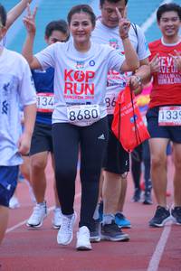 BIB: 134, 8680, 2019, 133
                            <button type="button" onclick="openModal(5963514)" class="btn btn-primary btn-sm float-right btn-popup" data-toggle="modal" data-target=".modal-high-quality">
                        <i class="fas fa-shopping-cart"></i> Add to Cart
                    </button>
                                            <button type="button" onclick="isThisMe(5963514, true)" class="btn btn-success btn-sm float-right btn-popup btn-isme hidden" data-toggle="tooltip" data-placement="bottom" title="นี่คือรูปของคุณใช่ไหม คลิกที่นี่เพื่อเอาเข้าอัลบั้ม">
                        <i class="fas fa-plus"></i> Add to album
                    </button>
                    <button type="button" onclick="isThisMe(5963514, false)" class="btn btn-warning btn-sm float-right btn-popup btn-isnotme hidden">
                        <i class="fas fa-ban"></i> Remove from album
                    </button>