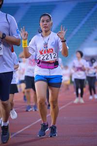 BIB: 2212
                            <button type="button" onclick="openModal(5952386)" class="btn btn-primary btn-sm float-right btn-popup" data-toggle="modal" data-target=".modal-high-quality">
                        <i class="fas fa-shopping-cart"></i> Add to Cart
                    </button>
                                            <button type="button" onclick="isThisMe(5952386, true)" class="btn btn-success btn-sm float-right btn-popup btn-isme hidden" data-toggle="tooltip" data-placement="bottom" title="นี่คือรูปของคุณใช่ไหม คลิกที่นี่เพื่อเอาเข้าอัลบั้ม">
                        <i class="fas fa-plus"></i> Add to album
                    </button>
                    <button type="button" onclick="isThisMe(5952386, false)" class="btn btn-warning btn-sm float-right btn-popup btn-isnotme hidden">
                        <i class="fas fa-ban"></i> Remove from album
                    </button>