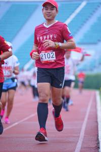 BIB: 2102
                            <button type="button" onclick="openModal(5964119)" class="btn btn-primary btn-sm float-right btn-popup" data-toggle="modal" data-target=".modal-high-quality">
                        <i class="fas fa-shopping-cart"></i> Add to Cart
                    </button>
                                            <button type="button" onclick="isThisMe(5964119, true)" class="btn btn-success btn-sm float-right btn-popup btn-isme hidden" data-toggle="tooltip" data-placement="bottom" title="นี่คือรูปของคุณใช่ไหม คลิกที่นี่เพื่อเอาเข้าอัลบั้ม">
                        <i class="fas fa-plus"></i> Add to album
                    </button>
                    <button type="button" onclick="isThisMe(5964119, false)" class="btn btn-warning btn-sm float-right btn-popup btn-isnotme hidden">
                        <i class="fas fa-ban"></i> Remove from album
                    </button>