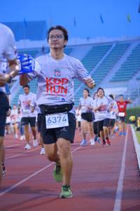 BIB: 6374
                            <button type="button" onclick="openModal(5952835)" class="btn btn-primary btn-sm float-right btn-popup" data-toggle="modal" data-target=".modal-high-quality">
                        <i class="fas fa-shopping-cart"></i> Add to Cart
                    </button>
                                            <button type="button" onclick="isThisMe(5952835, true)" class="btn btn-success btn-sm float-right btn-popup btn-isme hidden" data-toggle="tooltip" data-placement="bottom" title="นี่คือรูปของคุณใช่ไหม คลิกที่นี่เพื่อเอาเข้าอัลบั้ม">
                        <i class="fas fa-plus"></i> Add to album
                    </button>
                    <button type="button" onclick="isThisMe(5952835, false)" class="btn btn-warning btn-sm float-right btn-popup btn-isnotme hidden">
                        <i class="fas fa-ban"></i> Remove from album
                    </button>