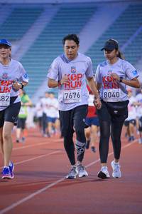 BIB: 8040, 7676
                            <button type="button" onclick="openModal(5948971)" class="btn btn-primary btn-sm float-right btn-popup" data-toggle="modal" data-target=".modal-high-quality">
                        <i class="fas fa-shopping-cart"></i> Add to Cart
                    </button>
                                            <button type="button" onclick="isThisMe(5948971, true)" class="btn btn-success btn-sm float-right btn-popup btn-isme hidden" data-toggle="tooltip" data-placement="bottom" title="นี่คือรูปของคุณใช่ไหม คลิกที่นี่เพื่อเอาเข้าอัลบั้ม">
                        <i class="fas fa-plus"></i> Add to album
                    </button>
                    <button type="button" onclick="isThisMe(5948971, false)" class="btn btn-warning btn-sm float-right btn-popup btn-isnotme hidden">
                        <i class="fas fa-ban"></i> Remove from album
                    </button>