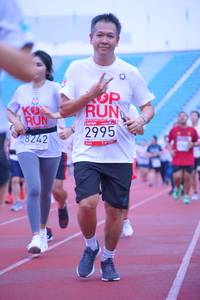 BIB: 2995, 8242
                            <button type="button" onclick="openModal(5955628)" class="btn btn-primary btn-sm float-right btn-popup" data-toggle="modal" data-target=".modal-high-quality">
                        <i class="fas fa-shopping-cart"></i> Add to Cart
                    </button>
                                            <button type="button" onclick="isThisMe(5955628, true)" class="btn btn-success btn-sm float-right btn-popup btn-isme hidden" data-toggle="tooltip" data-placement="bottom" title="นี่คือรูปของคุณใช่ไหม คลิกที่นี่เพื่อเอาเข้าอัลบั้ม">
                        <i class="fas fa-plus"></i> Add to album
                    </button>
                    <button type="button" onclick="isThisMe(5955628, false)" class="btn btn-warning btn-sm float-right btn-popup btn-isnotme hidden">
                        <i class="fas fa-ban"></i> Remove from album
                    </button>