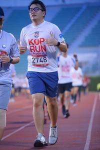 BIB: 201, 2748
                            <button type="button" onclick="openModal(5951978)" class="btn btn-primary btn-sm float-right btn-popup" data-toggle="modal" data-target=".modal-high-quality">
                        <i class="fas fa-shopping-cart"></i> Add to Cart
                    </button>
                                            <button type="button" onclick="isThisMe(5951978, true)" class="btn btn-success btn-sm float-right btn-popup btn-isme hidden" data-toggle="tooltip" data-placement="bottom" title="นี่คือรูปของคุณใช่ไหม คลิกที่นี่เพื่อเอาเข้าอัลบั้ม">
                        <i class="fas fa-plus"></i> Add to album
                    </button>
                    <button type="button" onclick="isThisMe(5951978, false)" class="btn btn-warning btn-sm float-right btn-popup btn-isnotme hidden">
                        <i class="fas fa-ban"></i> Remove from album
                    </button>