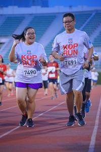 BIB: 201, 7491, 7490
                            <button type="button" onclick="openModal(5951690)" class="btn btn-primary btn-sm float-right btn-popup" data-toggle="modal" data-target=".modal-high-quality">
                        <i class="fas fa-shopping-cart"></i> Add to Cart
                    </button>
                                            <button type="button" onclick="isThisMe(5951690, true)" class="btn btn-success btn-sm float-right btn-popup btn-isme hidden" data-toggle="tooltip" data-placement="bottom" title="นี่คือรูปของคุณใช่ไหม คลิกที่นี่เพื่อเอาเข้าอัลบั้ม">
                        <i class="fas fa-plus"></i> Add to album
                    </button>
                    <button type="button" onclick="isThisMe(5951690, false)" class="btn btn-warning btn-sm float-right btn-popup btn-isnotme hidden">
                        <i class="fas fa-ban"></i> Remove from album
                    </button>