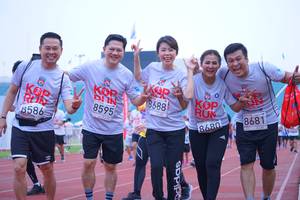 BIB: 8586, 8595, 8688, 8681, 8680
                            <button type="button" onclick="openModal(5963533)" class="btn btn-primary btn-sm float-right btn-popup" data-toggle="modal" data-target=".modal-high-quality">
                        <i class="fas fa-shopping-cart"></i> Add to Cart
                    </button>
                                            <button type="button" onclick="isThisMe(5963533, true)" class="btn btn-success btn-sm float-right btn-popup btn-isme hidden" data-toggle="tooltip" data-placement="bottom" title="นี่คือรูปของคุณใช่ไหม คลิกที่นี่เพื่อเอาเข้าอัลบั้ม">
                        <i class="fas fa-plus"></i> Add to album
                    </button>
                    <button type="button" onclick="isThisMe(5963533, false)" class="btn btn-warning btn-sm float-right btn-popup btn-isnotme hidden">
                        <i class="fas fa-ban"></i> Remove from album
                    </button>