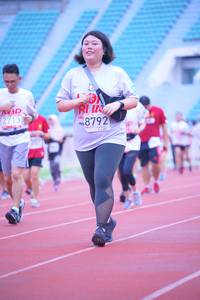 BIB: 8792, 2713
                            <button type="button" onclick="openModal(5957410)" class="btn btn-primary btn-sm float-right btn-popup" data-toggle="modal" data-target=".modal-high-quality">
                        <i class="fas fa-shopping-cart"></i> Add to Cart
                    </button>
                                            <button type="button" onclick="isThisMe(5957410, true)" class="btn btn-success btn-sm float-right btn-popup btn-isme hidden" data-toggle="tooltip" data-placement="bottom" title="นี่คือรูปของคุณใช่ไหม คลิกที่นี่เพื่อเอาเข้าอัลบั้ม">
                        <i class="fas fa-plus"></i> Add to album
                    </button>
                    <button type="button" onclick="isThisMe(5957410, false)" class="btn btn-warning btn-sm float-right btn-popup btn-isnotme hidden">
                        <i class="fas fa-ban"></i> Remove from album
                    </button>