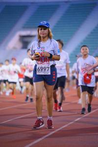 BIB: 6997
                            <button type="button" onclick="openModal(5948680)" class="btn btn-primary btn-sm float-right btn-popup" data-toggle="modal" data-target=".modal-high-quality">
                        <i class="fas fa-shopping-cart"></i> Add to Cart
                    </button>
                                            <button type="button" onclick="isThisMe(5948680, true)" class="btn btn-success btn-sm float-right btn-popup btn-isme hidden" data-toggle="tooltip" data-placement="bottom" title="นี่คือรูปของคุณใช่ไหม คลิกที่นี่เพื่อเอาเข้าอัลบั้ม">
                        <i class="fas fa-plus"></i> Add to album
                    </button>
                    <button type="button" onclick="isThisMe(5948680, false)" class="btn btn-warning btn-sm float-right btn-popup btn-isnotme hidden">
                        <i class="fas fa-ban"></i> Remove from album
                    </button>