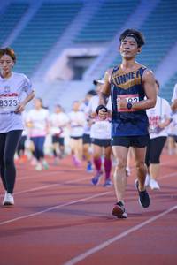 BIB: 8323
                            <button type="button" onclick="openModal(5951378)" class="btn btn-primary btn-sm float-right btn-popup" data-toggle="modal" data-target=".modal-high-quality">
                        <i class="fas fa-shopping-cart"></i> Add to Cart
                    </button>
                                            <button type="button" onclick="isThisMe(5951378, true)" class="btn btn-success btn-sm float-right btn-popup btn-isme hidden" data-toggle="tooltip" data-placement="bottom" title="นี่คือรูปของคุณใช่ไหม คลิกที่นี่เพื่อเอาเข้าอัลบั้ม">
                        <i class="fas fa-plus"></i> Add to album
                    </button>
                    <button type="button" onclick="isThisMe(5951378, false)" class="btn btn-warning btn-sm float-right btn-popup btn-isnotme hidden">
                        <i class="fas fa-ban"></i> Remove from album
                    </button>