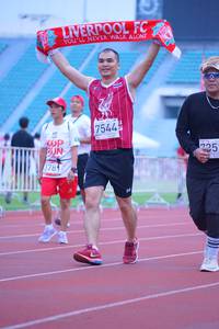 BIB: 7544, 725, 378
                            <button type="button" onclick="openModal(5958273)" class="btn btn-primary btn-sm float-right btn-popup" data-toggle="modal" data-target=".modal-high-quality">
                        <i class="fas fa-shopping-cart"></i> Add to Cart
                    </button>
                                            <button type="button" onclick="isThisMe(5958273, true)" class="btn btn-success btn-sm float-right btn-popup btn-isme hidden" data-toggle="tooltip" data-placement="bottom" title="นี่คือรูปของคุณใช่ไหม คลิกที่นี่เพื่อเอาเข้าอัลบั้ม">
                        <i class="fas fa-plus"></i> Add to album
                    </button>
                    <button type="button" onclick="isThisMe(5958273, false)" class="btn btn-warning btn-sm float-right btn-popup btn-isnotme hidden">
                        <i class="fas fa-ban"></i> Remove from album
                    </button>