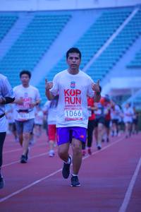 BIB: 201, 1066
                            <button type="button" onclick="openModal(5953934)" class="btn btn-primary btn-sm float-right btn-popup" data-toggle="modal" data-target=".modal-high-quality">
                        <i class="fas fa-shopping-cart"></i> Add to Cart
                    </button>
                                            <button type="button" onclick="isThisMe(5953934, true)" class="btn btn-success btn-sm float-right btn-popup btn-isme hidden" data-toggle="tooltip" data-placement="bottom" title="นี่คือรูปของคุณใช่ไหม คลิกที่นี่เพื่อเอาเข้าอัลบั้ม">
                        <i class="fas fa-plus"></i> Add to album
                    </button>
                    <button type="button" onclick="isThisMe(5953934, false)" class="btn btn-warning btn-sm float-right btn-popup btn-isnotme hidden">
                        <i class="fas fa-ban"></i> Remove from album
                    </button>