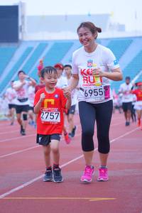 BIB: 6955, 2757
                            <button type="button" onclick="openModal(5963238)" class="btn btn-primary btn-sm float-right btn-popup" data-toggle="modal" data-target=".modal-high-quality">
                        <i class="fas fa-shopping-cart"></i> Add to Cart
                    </button>
                                            <button type="button" onclick="isThisMe(5963238, true)" class="btn btn-success btn-sm float-right btn-popup btn-isme hidden" data-toggle="tooltip" data-placement="bottom" title="นี่คือรูปของคุณใช่ไหม คลิกที่นี่เพื่อเอาเข้าอัลบั้ม">
                        <i class="fas fa-plus"></i> Add to album
                    </button>
                    <button type="button" onclick="isThisMe(5963238, false)" class="btn btn-warning btn-sm float-right btn-popup btn-isnotme hidden">
                        <i class="fas fa-ban"></i> Remove from album
                    </button>