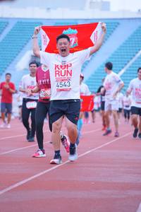 BIB: 4543
                            <button type="button" onclick="openModal(5963997)" class="btn btn-primary btn-sm float-right btn-popup" data-toggle="modal" data-target=".modal-high-quality">
                        <i class="fas fa-shopping-cart"></i> Add to Cart
                    </button>
                                            <button type="button" onclick="isThisMe(5963997, true)" class="btn btn-success btn-sm float-right btn-popup btn-isme hidden" data-toggle="tooltip" data-placement="bottom" title="นี่คือรูปของคุณใช่ไหม คลิกที่นี่เพื่อเอาเข้าอัลบั้ม">
                        <i class="fas fa-plus"></i> Add to album
                    </button>
                    <button type="button" onclick="isThisMe(5963997, false)" class="btn btn-warning btn-sm float-right btn-popup btn-isnotme hidden">
                        <i class="fas fa-ban"></i> Remove from album
                    </button>