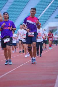 BIB: 5654, 927, 4986
                            <button type="button" onclick="openModal(5965932)" class="btn btn-primary btn-sm float-right btn-popup" data-toggle="modal" data-target=".modal-high-quality">
                        <i class="fas fa-shopping-cart"></i> Add to Cart
                    </button>
                                            <button type="button" onclick="isThisMe(5965932, true)" class="btn btn-success btn-sm float-right btn-popup btn-isme hidden" data-toggle="tooltip" data-placement="bottom" title="นี่คือรูปของคุณใช่ไหม คลิกที่นี่เพื่อเอาเข้าอัลบั้ม">
                        <i class="fas fa-plus"></i> Add to album
                    </button>
                    <button type="button" onclick="isThisMe(5965932, false)" class="btn btn-warning btn-sm float-right btn-popup btn-isnotme hidden">
                        <i class="fas fa-ban"></i> Remove from album
                    </button>