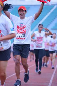 BIB: 3330
                            <button type="button" onclick="openModal(5963086)" class="btn btn-primary btn-sm float-right btn-popup" data-toggle="modal" data-target=".modal-high-quality">
                        <i class="fas fa-shopping-cart"></i> Add to Cart
                    </button>
                                            <button type="button" onclick="isThisMe(5963086, true)" class="btn btn-success btn-sm float-right btn-popup btn-isme hidden" data-toggle="tooltip" data-placement="bottom" title="นี่คือรูปของคุณใช่ไหม คลิกที่นี่เพื่อเอาเข้าอัลบั้ม">
                        <i class="fas fa-plus"></i> Add to album
                    </button>
                    <button type="button" onclick="isThisMe(5963086, false)" class="btn btn-warning btn-sm float-right btn-popup btn-isnotme hidden">
                        <i class="fas fa-ban"></i> Remove from album
                    </button>