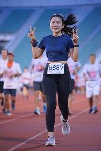 BIB: 8887, 
                            <button type="button" onclick="openModal(5949663)" class="btn btn-primary btn-sm float-right btn-popup" data-toggle="modal" data-target=".modal-high-quality">
                        <i class="fas fa-shopping-cart"></i> Add to Cart
                    </button>
                                            <button type="button" onclick="isThisMe(5949663, true)" class="btn btn-success btn-sm float-right btn-popup btn-isme hidden" data-toggle="tooltip" data-placement="bottom" title="นี่คือรูปของคุณใช่ไหม คลิกที่นี่เพื่อเอาเข้าอัลบั้ม">
                        <i class="fas fa-plus"></i> Add to album
                    </button>
                    <button type="button" onclick="isThisMe(5949663, false)" class="btn btn-warning btn-sm float-right btn-popup btn-isnotme hidden">
                        <i class="fas fa-ban"></i> Remove from album
                    </button>