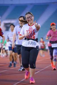 BIB: 8300, 753
                            <button type="button" onclick="openModal(5949563)" class="btn btn-primary btn-sm float-right btn-popup" data-toggle="modal" data-target=".modal-high-quality">
                        <i class="fas fa-shopping-cart"></i> Add to Cart
                    </button>
                                            <button type="button" onclick="isThisMe(5949563, true)" class="btn btn-success btn-sm float-right btn-popup btn-isme hidden" data-toggle="tooltip" data-placement="bottom" title="นี่คือรูปของคุณใช่ไหม คลิกที่นี่เพื่อเอาเข้าอัลบั้ม">
                        <i class="fas fa-plus"></i> Add to album
                    </button>
                    <button type="button" onclick="isThisMe(5949563, false)" class="btn btn-warning btn-sm float-right btn-popup btn-isnotme hidden">
                        <i class="fas fa-ban"></i> Remove from album
                    </button>