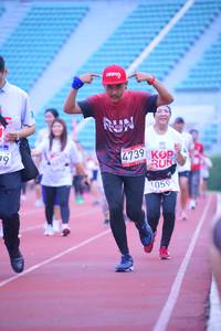 BIB: 4739, 1059
                            <button type="button" onclick="openModal(5956836)" class="btn btn-primary btn-sm float-right btn-popup" data-toggle="modal" data-target=".modal-high-quality">
                        <i class="fas fa-shopping-cart"></i> Add to Cart
                    </button>
                                            <button type="button" onclick="isThisMe(5956836, true)" class="btn btn-success btn-sm float-right btn-popup btn-isme hidden" data-toggle="tooltip" data-placement="bottom" title="นี่คือรูปของคุณใช่ไหม คลิกที่นี่เพื่อเอาเข้าอัลบั้ม">
                        <i class="fas fa-plus"></i> Add to album
                    </button>
                    <button type="button" onclick="isThisMe(5956836, false)" class="btn btn-warning btn-sm float-right btn-popup btn-isnotme hidden">
                        <i class="fas fa-ban"></i> Remove from album
                    </button>