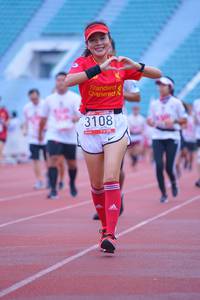 BIB: 3108
                            <button type="button" onclick="openModal(5963275)" class="btn btn-primary btn-sm float-right btn-popup" data-toggle="modal" data-target=".modal-high-quality">
                        <i class="fas fa-shopping-cart"></i> Add to Cart
                    </button>
                                            <button type="button" onclick="isThisMe(5963275, true)" class="btn btn-success btn-sm float-right btn-popup btn-isme hidden" data-toggle="tooltip" data-placement="bottom" title="นี่คือรูปของคุณใช่ไหม คลิกที่นี่เพื่อเอาเข้าอัลบั้ม">
                        <i class="fas fa-plus"></i> Add to album
                    </button>
                    <button type="button" onclick="isThisMe(5963275, false)" class="btn btn-warning btn-sm float-right btn-popup btn-isnotme hidden">
                        <i class="fas fa-ban"></i> Remove from album
                    </button>