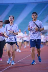 BIB: 8215
                            <button type="button" onclick="openModal(5952685)" class="btn btn-primary btn-sm float-right btn-popup" data-toggle="modal" data-target=".modal-high-quality">
                        <i class="fas fa-shopping-cart"></i> Add to Cart
                    </button>
                                            <button type="button" onclick="isThisMe(5952685, true)" class="btn btn-success btn-sm float-right btn-popup btn-isme hidden" data-toggle="tooltip" data-placement="bottom" title="นี่คือรูปของคุณใช่ไหม คลิกที่นี่เพื่อเอาเข้าอัลบั้ม">
                        <i class="fas fa-plus"></i> Add to album
                    </button>
                    <button type="button" onclick="isThisMe(5952685, false)" class="btn btn-warning btn-sm float-right btn-popup btn-isnotme hidden">
                        <i class="fas fa-ban"></i> Remove from album
                    </button>