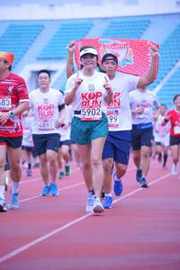 BIB: 5902, 4897
                            <button type="button" onclick="openModal(5955817)" class="btn btn-primary btn-sm float-right btn-popup" data-toggle="modal" data-target=".modal-high-quality">
                        <i class="fas fa-shopping-cart"></i> Add to Cart
                    </button>
                                            <button type="button" onclick="isThisMe(5955817, true)" class="btn btn-success btn-sm float-right btn-popup btn-isme hidden" data-toggle="tooltip" data-placement="bottom" title="นี่คือรูปของคุณใช่ไหม คลิกที่นี่เพื่อเอาเข้าอัลบั้ม">
                        <i class="fas fa-plus"></i> Add to album
                    </button>
                    <button type="button" onclick="isThisMe(5955817, false)" class="btn btn-warning btn-sm float-right btn-popup btn-isnotme hidden">
                        <i class="fas fa-ban"></i> Remove from album
                    </button>